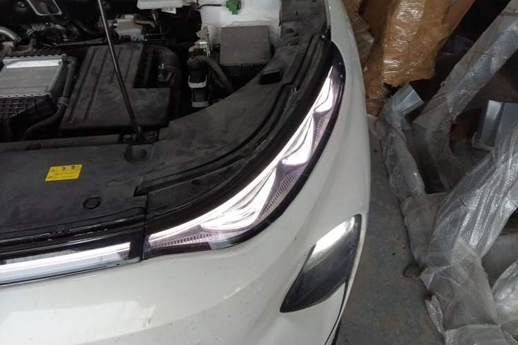Used Bestune Yueyi 07 2025 210km Leisure Edition Engine Bay Left