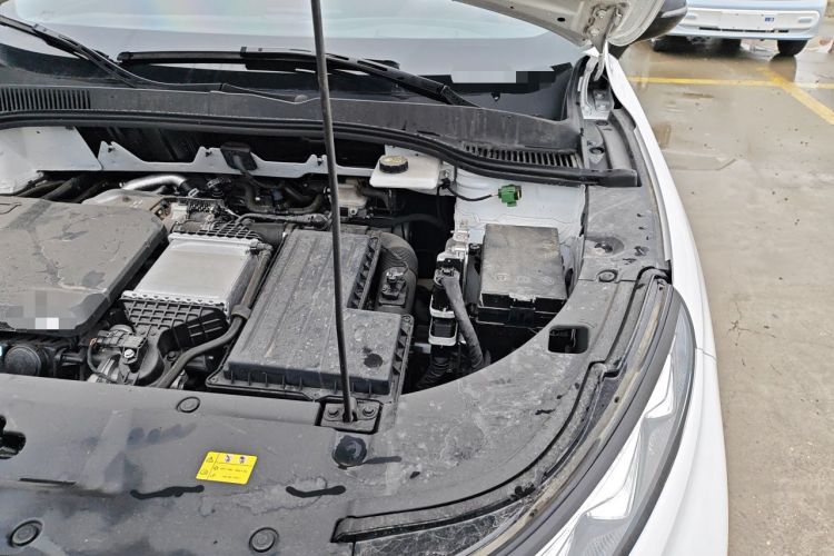 Used Bestune Yueyi 07 2025 210km Leisure Edition Engine Bay Left