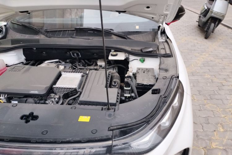 Used Bestune Yueyi 07 2025 210km Joyful Edition Engine Bay Left