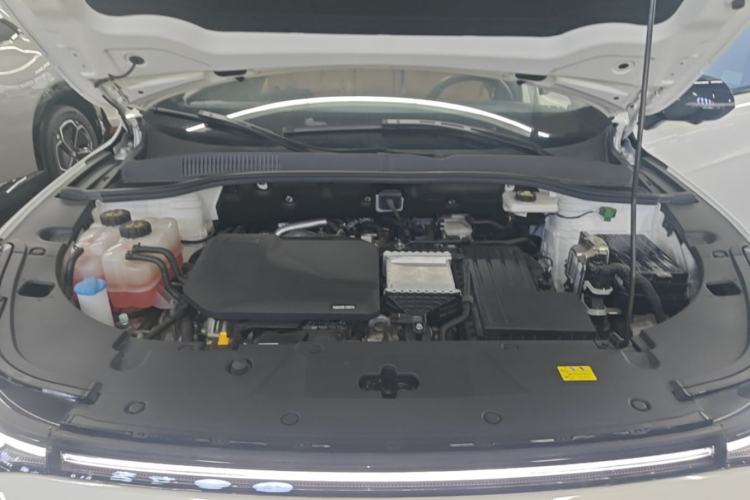 Used Bestune Yueyi 07 2025 210km Leisure Edition Engine Bay