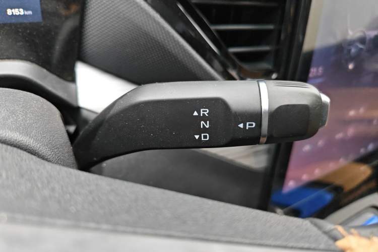 Used Bestune Yueyi 07 2025 210km Leisure Edition Gear Lever