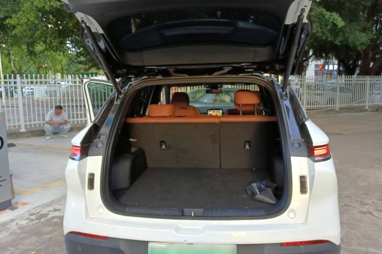 Used Bestune Yueyi 07 2025 210km Joyful Edition Interior 7