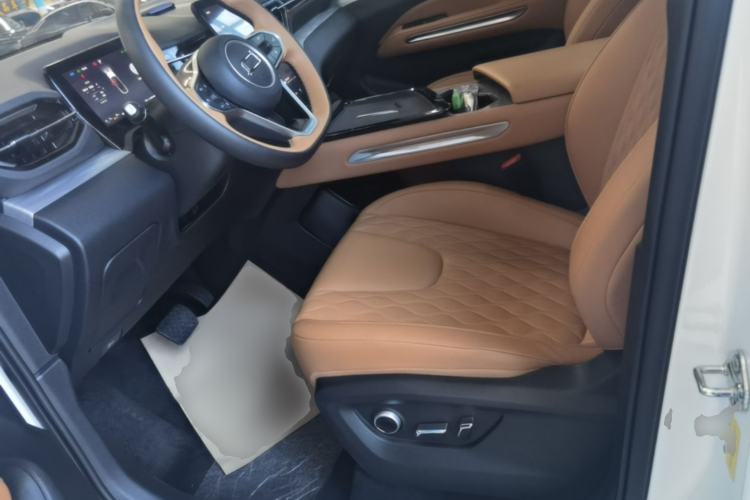 Used Bestune Yueyi 07 2025 210km Leisure Edition Left Front Seat