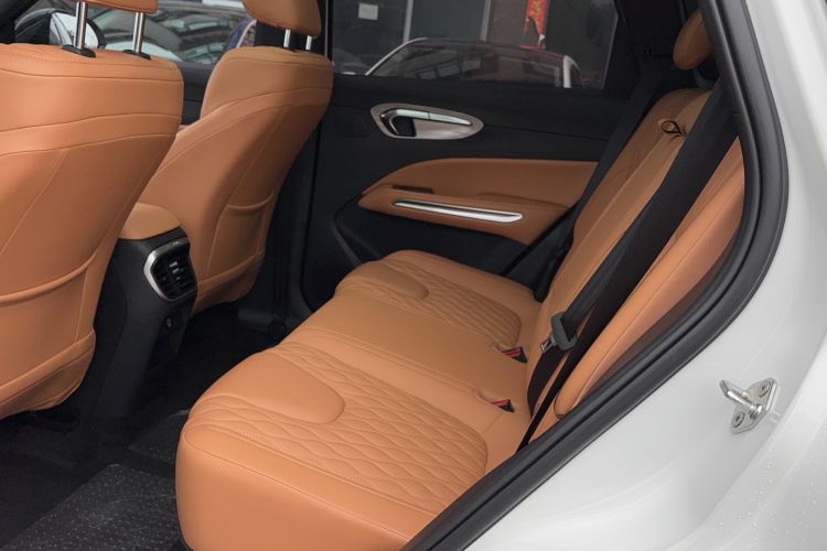 Used Bestune Yueyi 07 2025 210km Leisure Edition Left Rear Seat