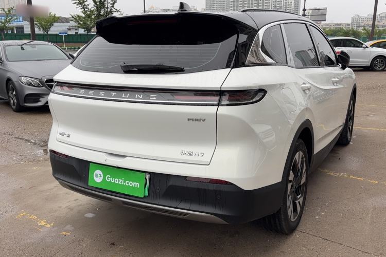 Used Bestune Yueyi 07 2025 210km Leisure Edition Rear Right 45 Deg