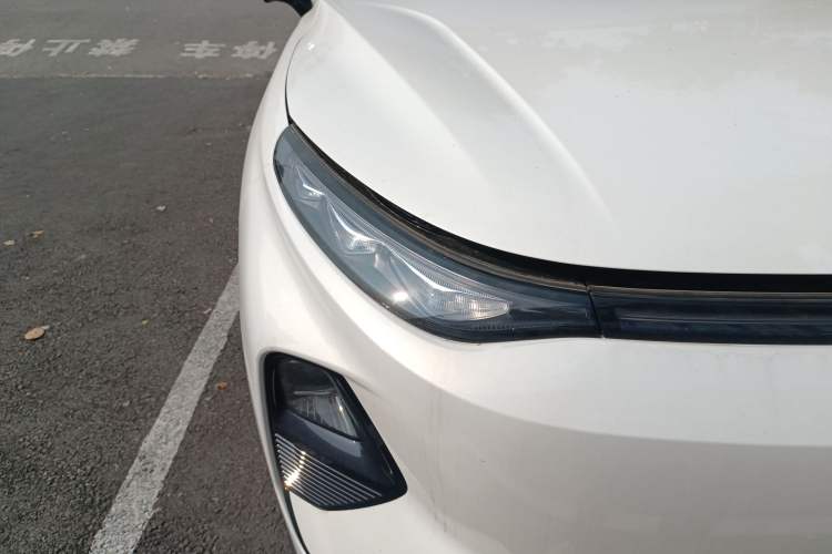 Used Bestune Yueyi 07 2025 210km Leisure Edition Right Front Headlight