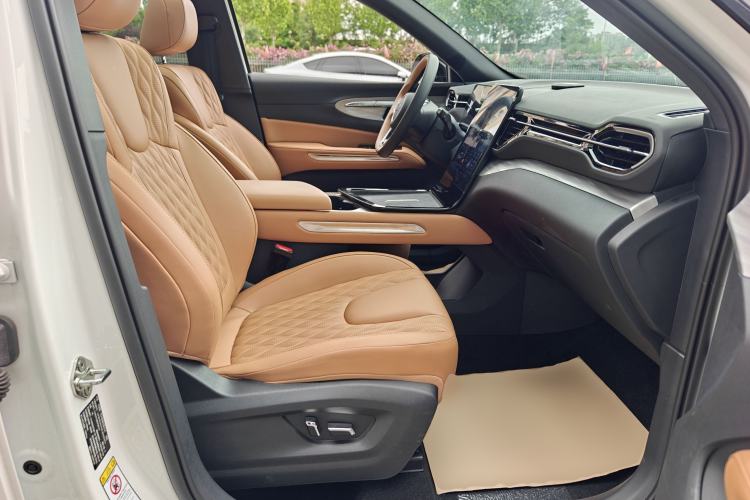 Used Bestune Yueyi 07 2025 210km Leisure Edition Right Front Seat