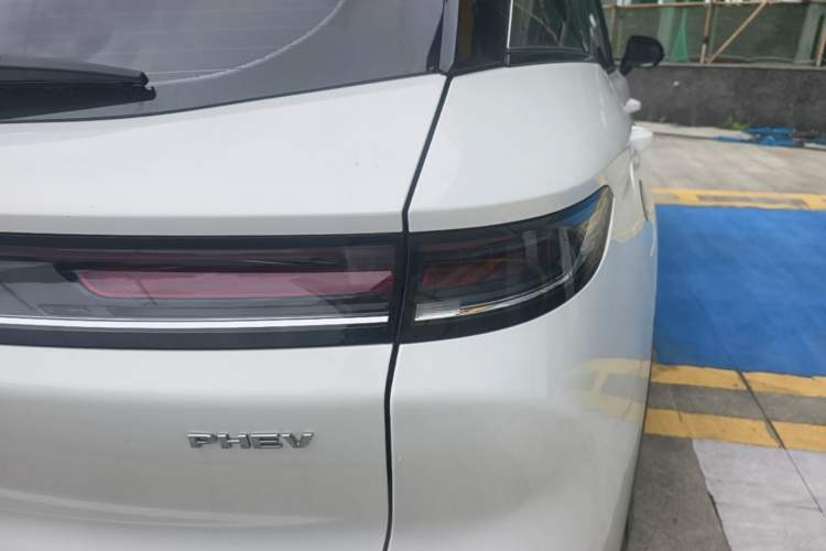 Used Bestune Yueyi 07 2025 210km Leisure Edition Right Rear Taillight