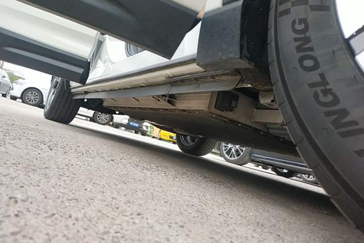 Used Bestune Yueyi 07 2025 210km Leisure Edition Right Side Sill