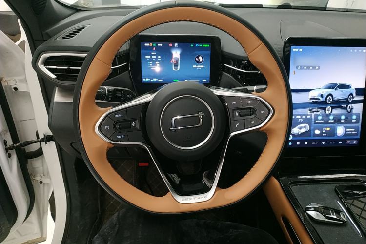 Used Bestune Yueyi 07 2025 210km Joyful Edition Steering Wheel