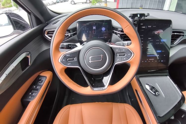Used Bestune Yueyi 07 2025 210km Joyful Edition Steering Wheel