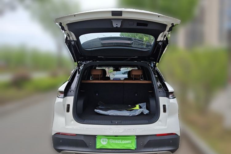 Used Bestune Yueyi 07 2025 210km Joyful Edition Trunk