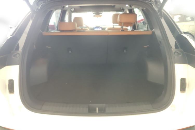 Used Bestune Yueyi 07 2025 210km Leisure Edition Trunk
