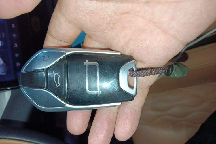 Used Bestune Yueyi 07 2025 210km Leisure Edition Vehicle Key