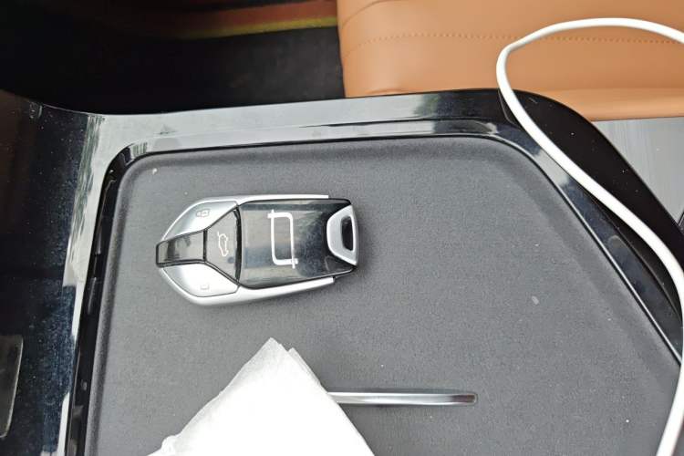 Used Bestune Yueyi 07 2025 210km Joyful Edition Vehicle Key