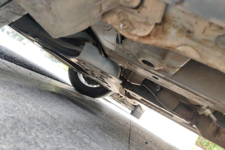Used Bisu M3 2017 1.5L Luxury Model Chassis Front Left