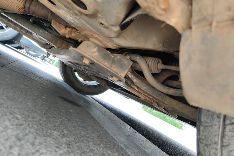 Used Bisu M3 2017 1.5L Luxury Model Chassis Front Right