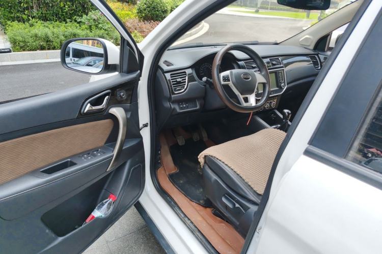 Used Bisu M3 2017 1.5L Luxury Model Driver Seat