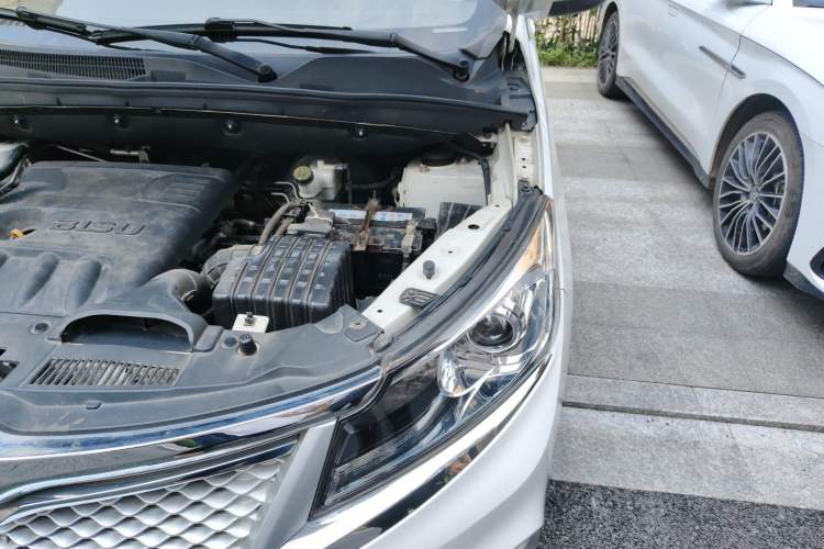 Used Bisu M3 2017 1.5L Luxury Model Engine Bay Left