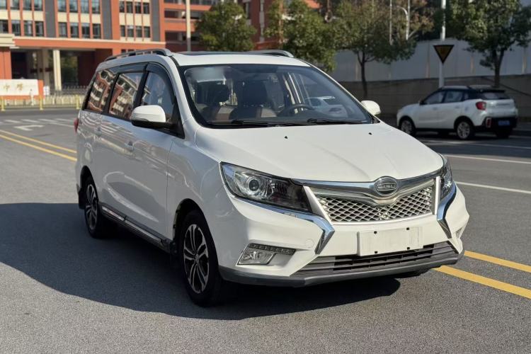 Used Bisu M3 2017 1.5L Luxury Model Exterior 2