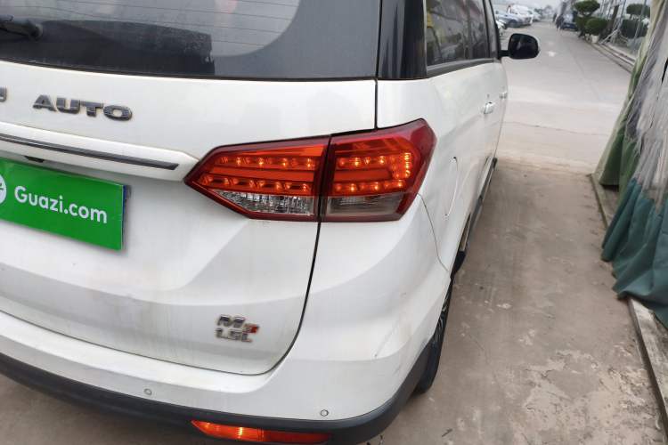 Used Bisu M3 2017 1.5L Luxury Model Exterior 6
