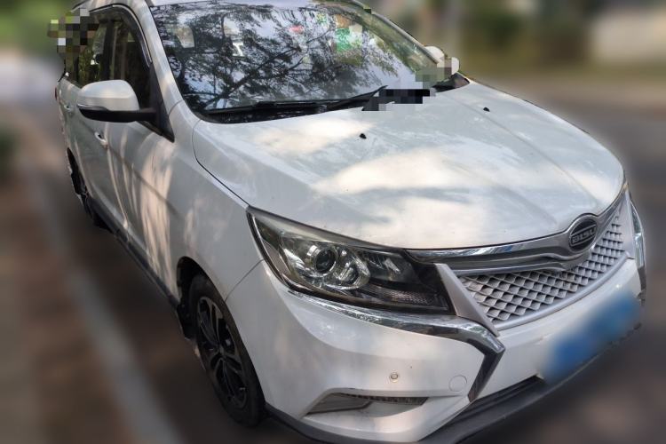 Used Bisu M3 2017 1.5L Luxury Model Front Right 45 Deg