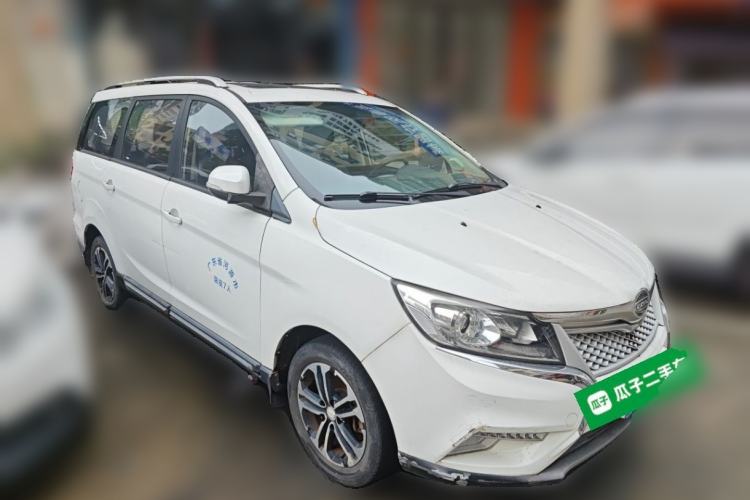 Used Bisu M3 2017 1.5L Luxury Model Front Right 45 Deg