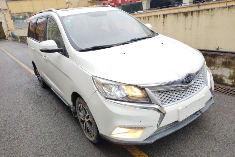 Used Bisu M3 2017 1.5L Luxury Model Front Right 45 Deg