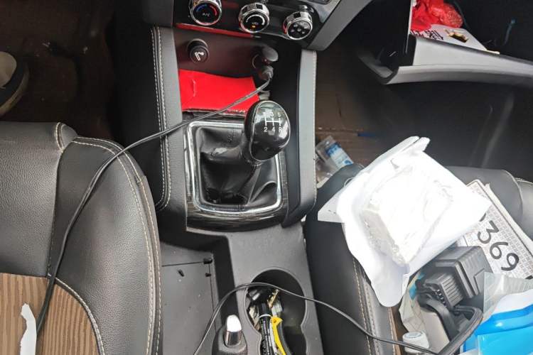 Used Bisu M3 2017 1.5L Luxury Model Gear Lever