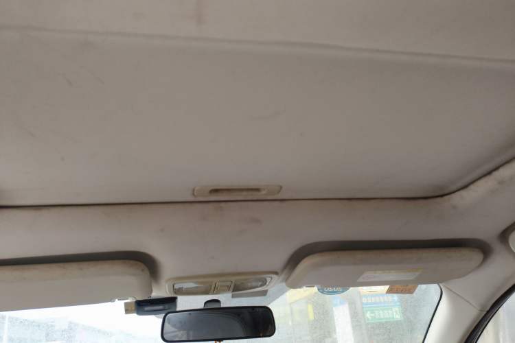 Used Bisu M3 2017 1.5L Luxury Model Headliner