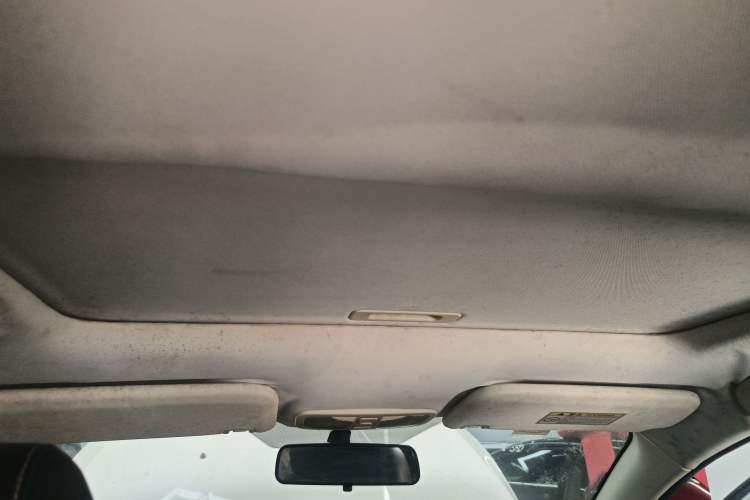 Used Bisu M3 2017 1.5L Luxury Model Headliner