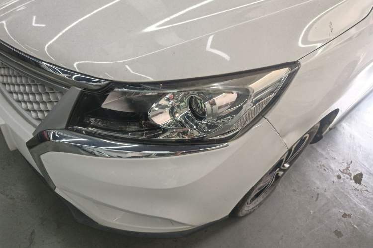 Used Bisu M3 2017 1.5L Luxury Model Left Front Headlight