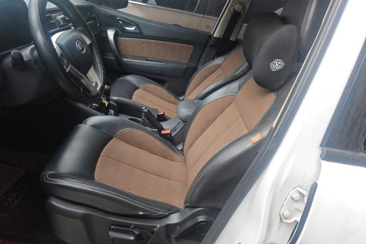 Used Bisu M3 2017 1.5L Luxury Model Left Front Seat