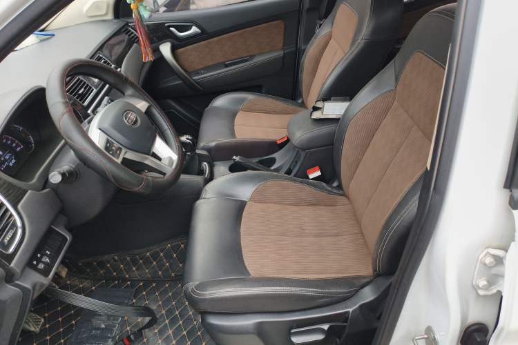 Used Bisu M3 2017 1.5L Luxury Model Left Front Seat