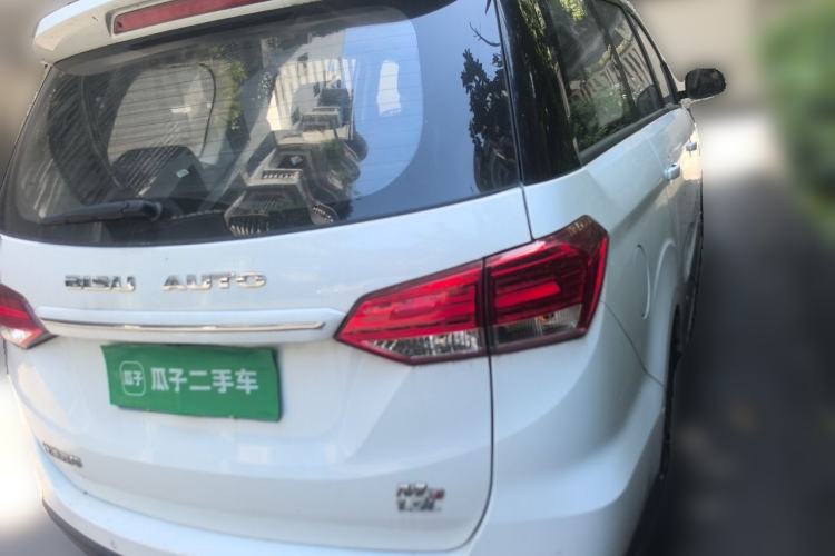 Used Bisu M3 2017 1.5L Luxury Model Rear Right 45 Deg