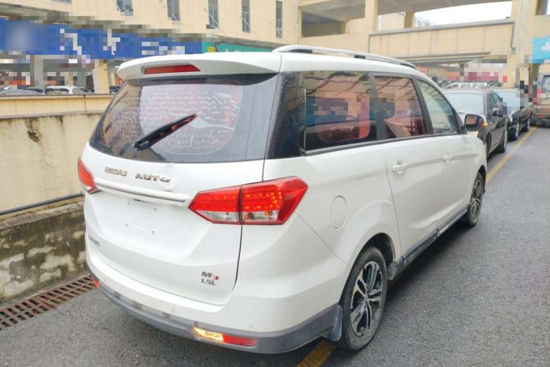 Used Bisu M3 2017 1.5L Luxury Model Rear Right 45 Deg
