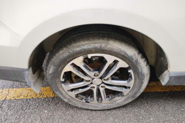 Used Bisu M3 2017 1.5L Luxury Model Right Rear Wheel Hub