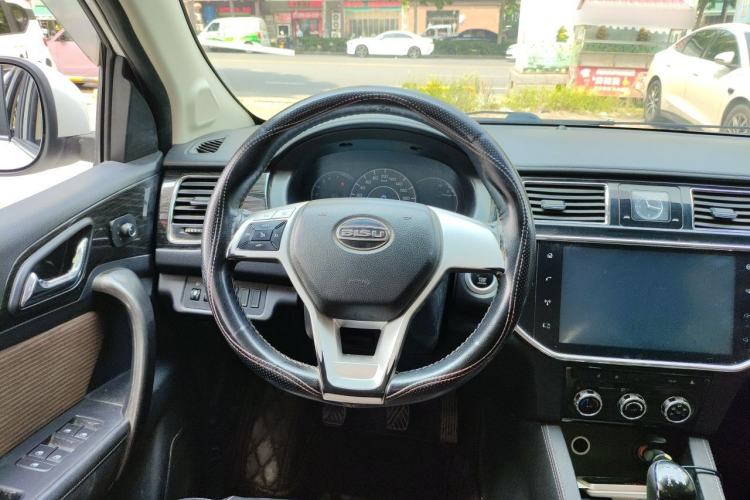Used Bisu M3 2017 1.5L Luxury Model Steering Wheel