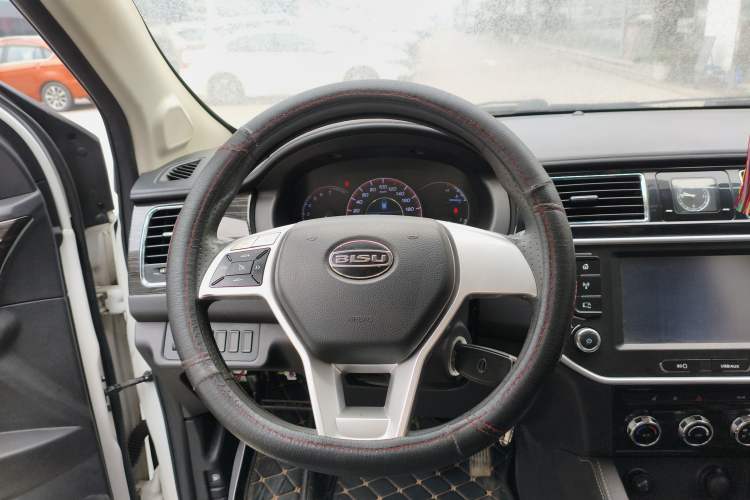 Used Bisu M3 2017 1.5L Luxury Model Steering Wheel