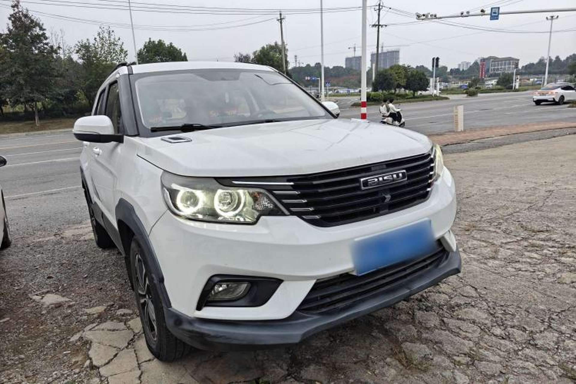 Used Bisu T3 2017 1.3T CVT Luxury Model Exterior 2