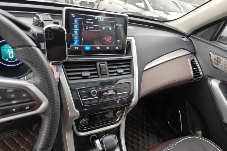 Used Bisu T3 2017 1.3T CVT Luxury Model Interior 2