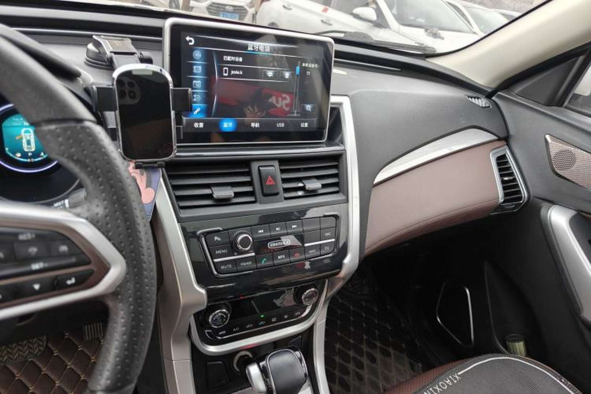 Used Bisu T3 2017 1.3T CVT Luxury Model Interior 2