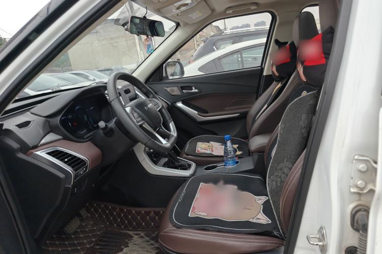 Used Bisu T3 2017 1.3T CVT Luxury Model Interior 3