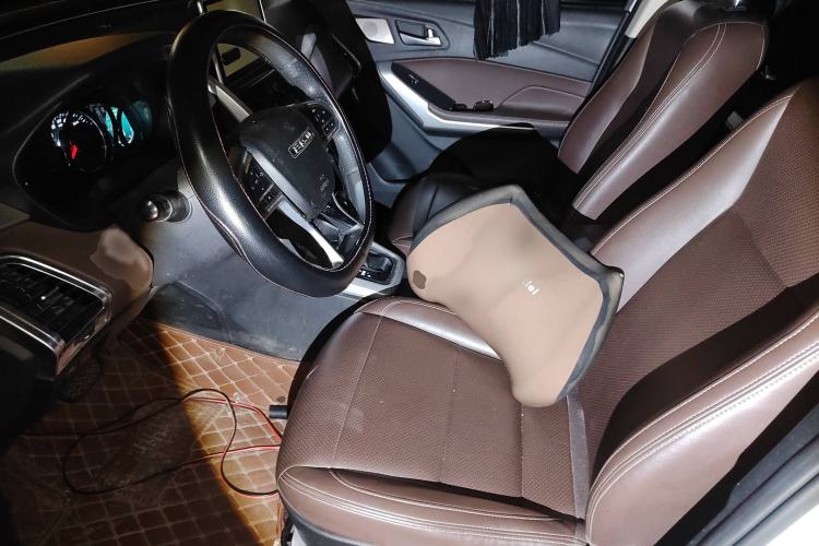 Used Bisu T3 2017 1.3T CVT Luxury Model Left Front Seat