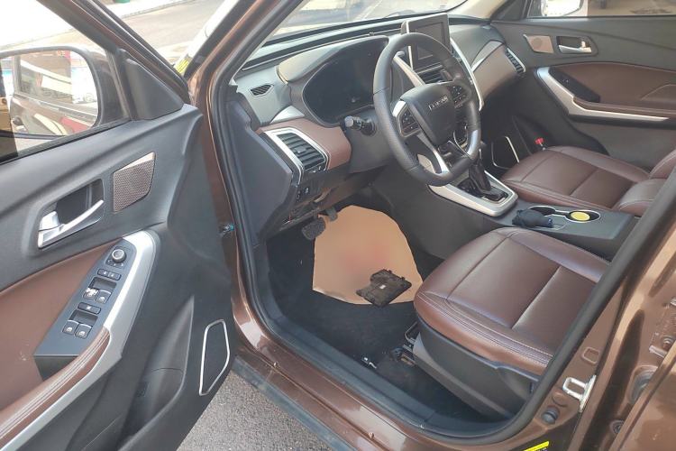 Used Bisu T3 2017 1.3T CVT Luxury Model Driver Seat