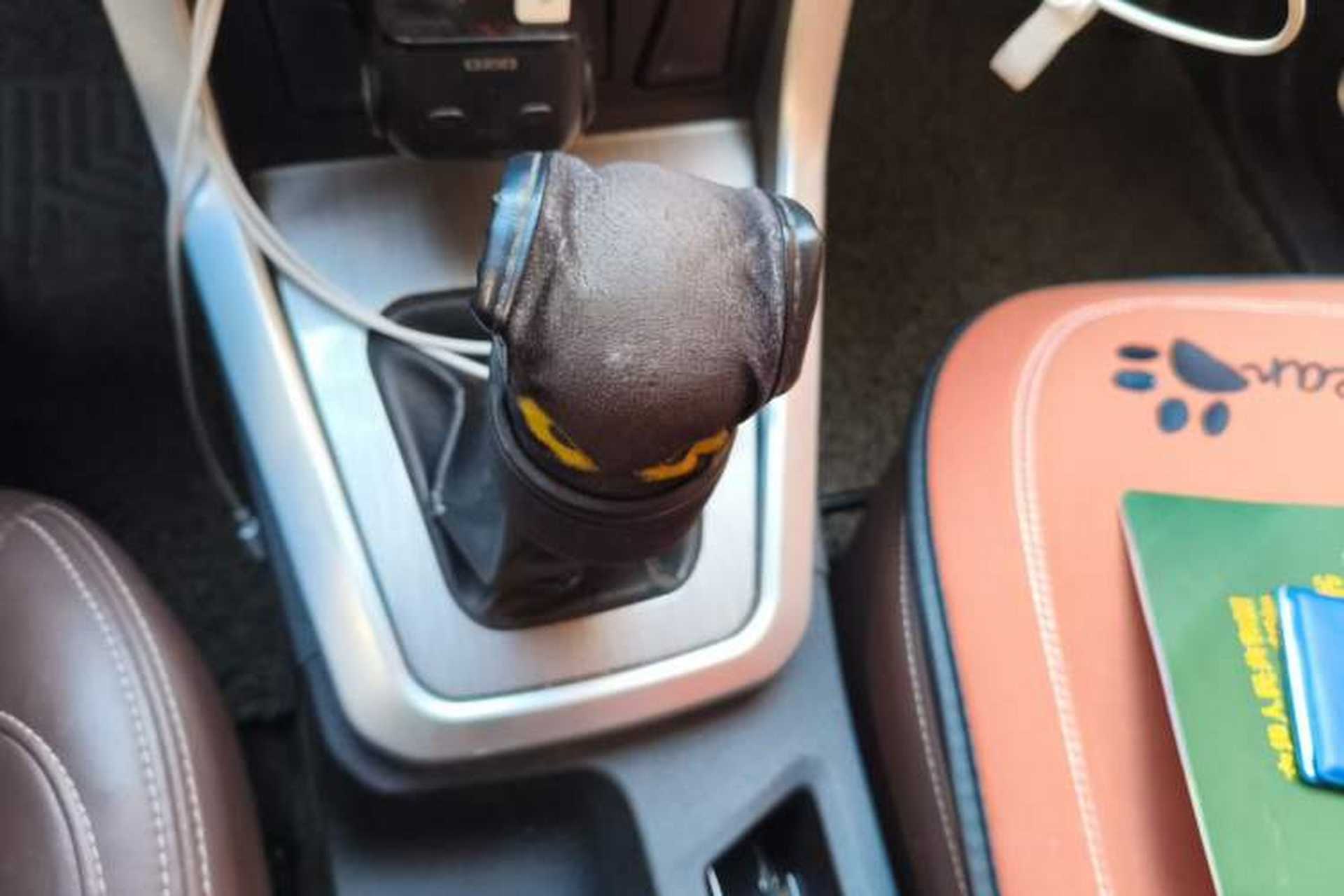 Used Bisu T3 2017 1.3T Manual Luxury Model Gear Lever