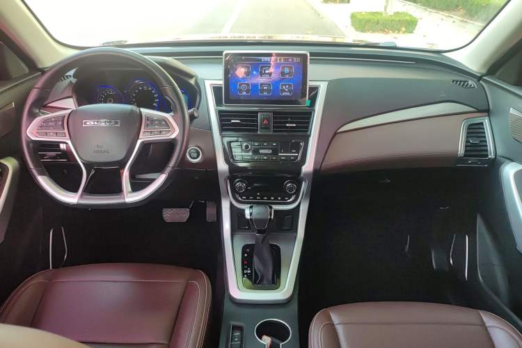 Used Bisu T3 2017 1.3T CVT Flagship Model Center Console