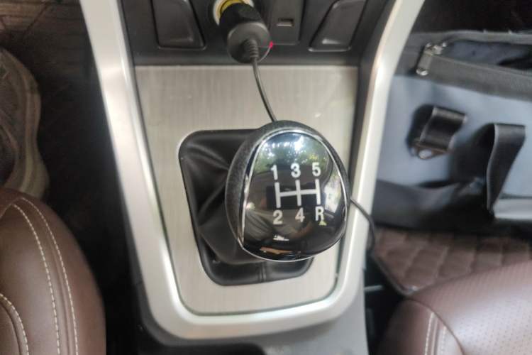 Used Bisu T3 2017 1.3T Manual Luxury Model Gear Lever