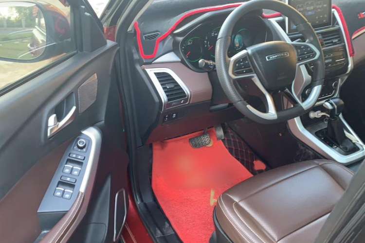 Used Bisu T3 2017 1.3T CVT Luxury Model Interior 2