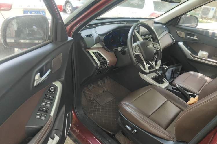 Used Bisu T3 2017 1.3T Manual Luxury Model Interior 3